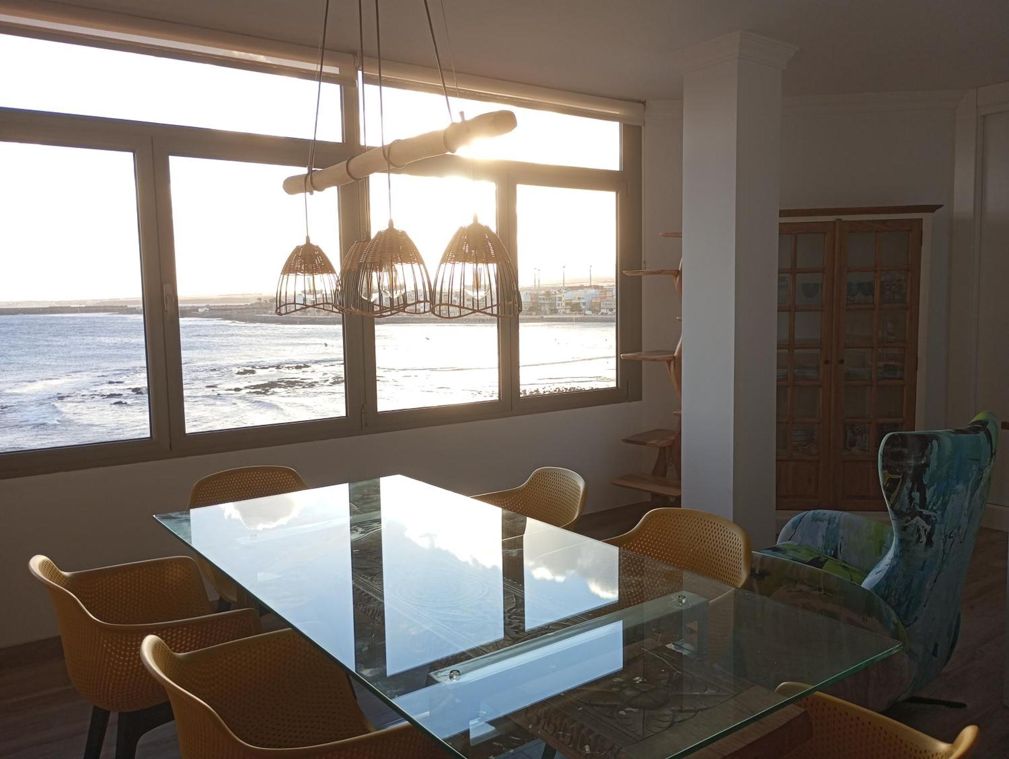Sea View On Arinaga Beach Apartment Exterior photo